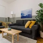 Studio Next To Opera House A26