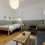 Studio Next To Opera House A26